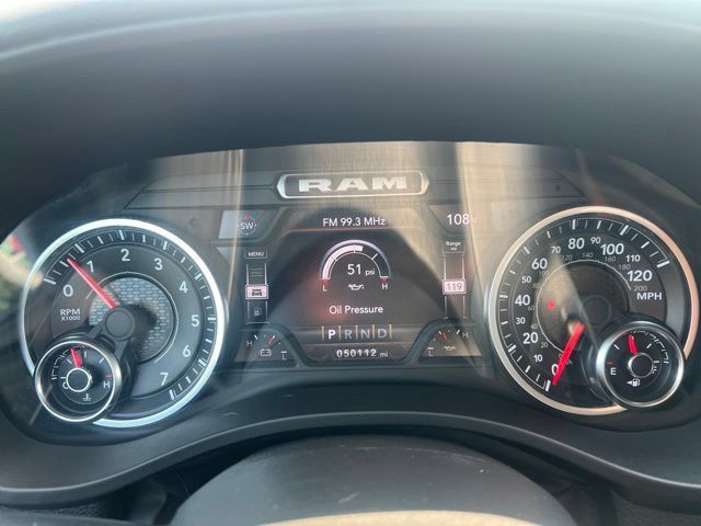 Used 2022 RAM 1500 4x4 Crew Cab image 23