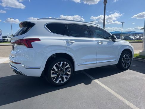 Used 2023 Hyundai Santa Fe Calligraphy AWD/4WD image 12