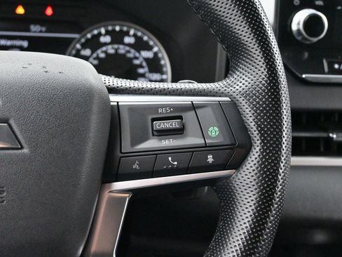 Used 2022 Mitsubishi Outlander SE image 15