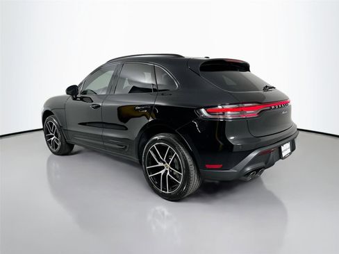 Used 2026 Porsche Macan Turbo AWD/4WD image 3