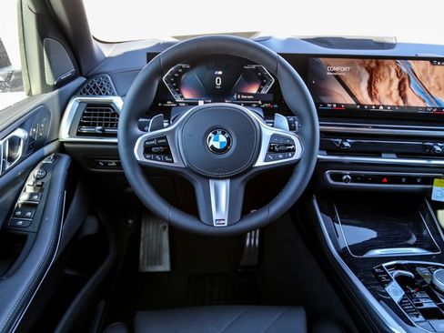 New 2026 BMW X5 xDrive40i w/ M Sport Package image 11