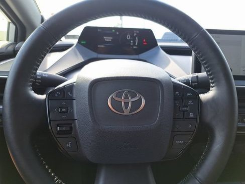 Used 2024 Toyota Prius Limited w/ Limited Premium Package FWD image 15