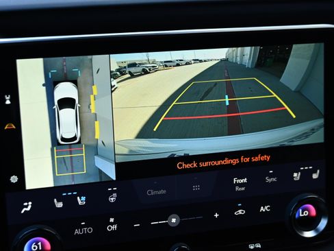 Used 2024 Lexus RX 500h F Sport image 16