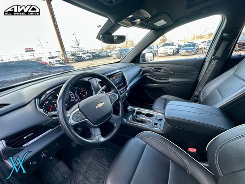 Used 2022 Chevrolet Traverse Premier w/ LPO, Floor Liner Package AWD/4WD image 16