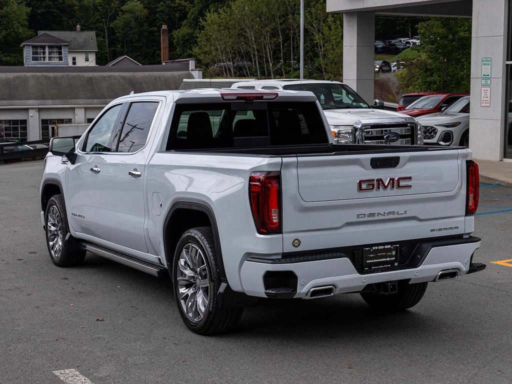Used 2026 GMC Sierra 1500 Denali AWD/4WD image 6