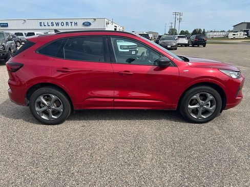 Used 2024 Ford Escape ST-Line w/ Tech Pack #1 AWD/4WD image 8