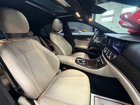 Used 2019 Mercedes-Benz E 300 image 33