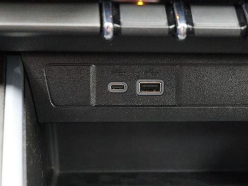 Used 2024 Chevrolet Colorado Trail Boss w/ Advanced Trailering Package image 30