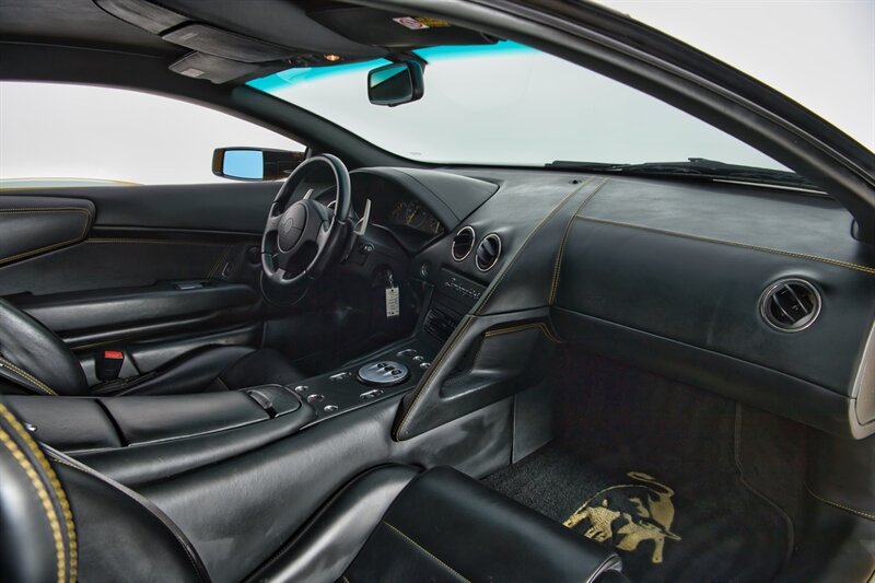 Used 2006 Lamborghini Murcielago Coupe AWD/4WD image 34