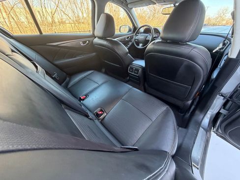 Used 2015 INFINITI Q50 S 3.7 Sedan 4D w/ Navigation Package image 19