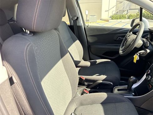 Used 2020 Chevrolet Trax LS w/ Tint and Cruise Package image 22