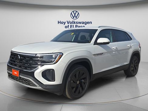 New 2026 Volkswagen Atlas Cross Sport SE FWD image 6