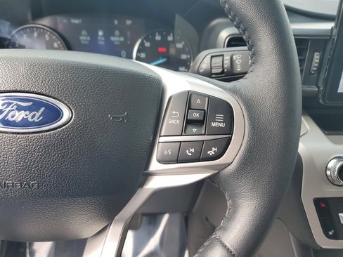 Certified 2024 Ford Explorer XLT w/ Equipment Group 202A image 29