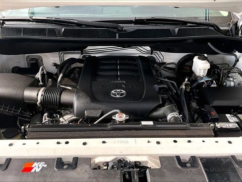 Used 2021 Toyota Tundra SR5 AWD/4WD image 31