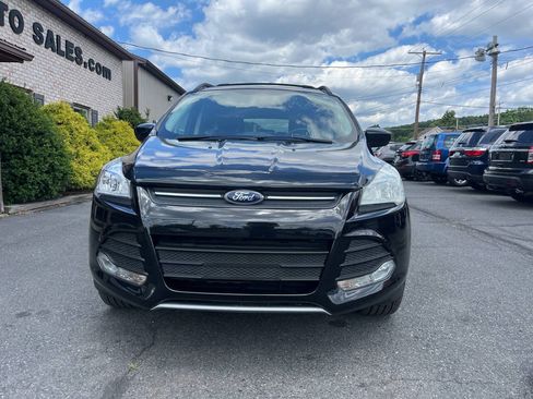Used 2014 Ford Escape SE w/ Equipment Group 201A AWD/4WD image 3