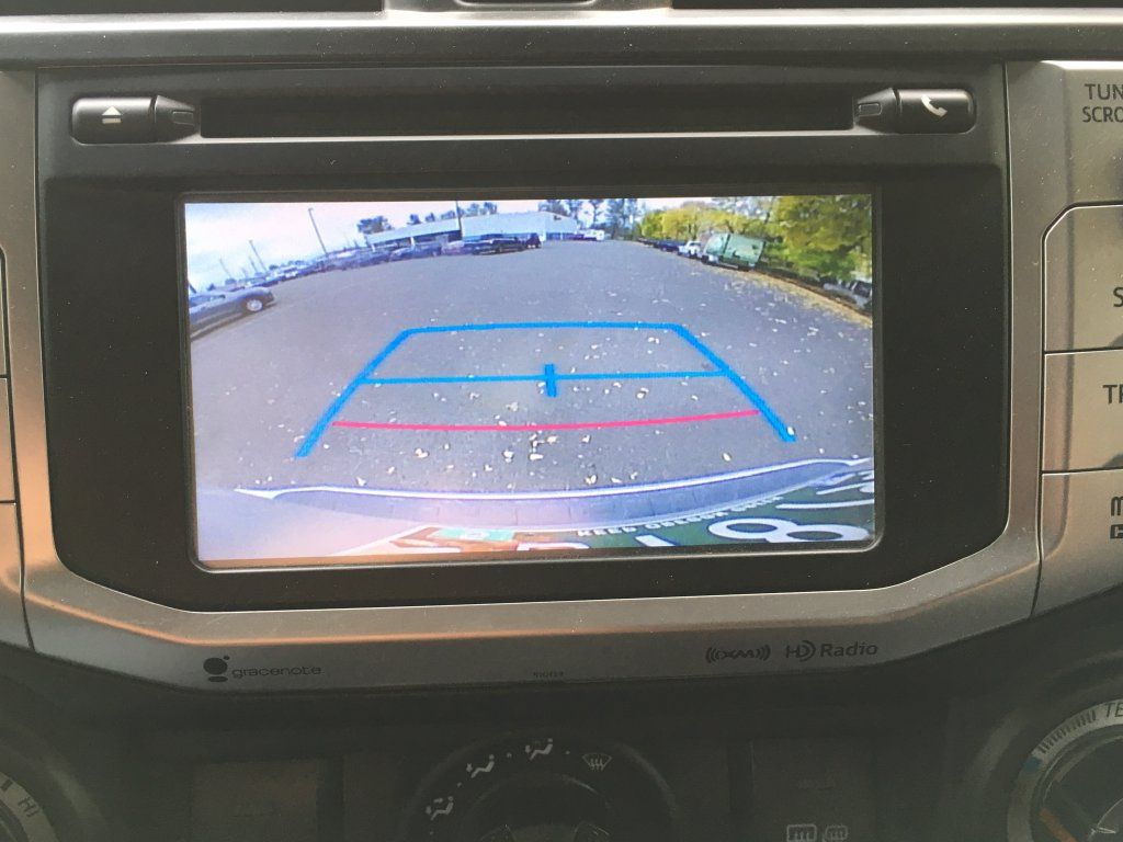 Used 2017 Toyota 4Runner SR5 Premium AWD/4WD image 10