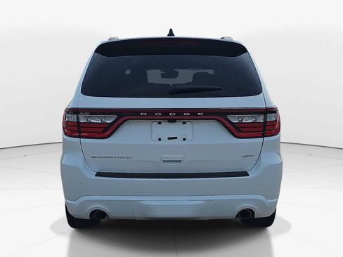 Used 2024 Dodge Durango GT RWD image 7