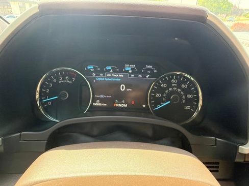 Used 2018 Ford F150 King Ranch w/ Equipment Group 601A Luxury AWD/4WD image 22