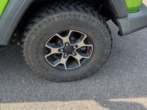 Used 2019 Jeep Wrangler Sport AWD/4WD image 14