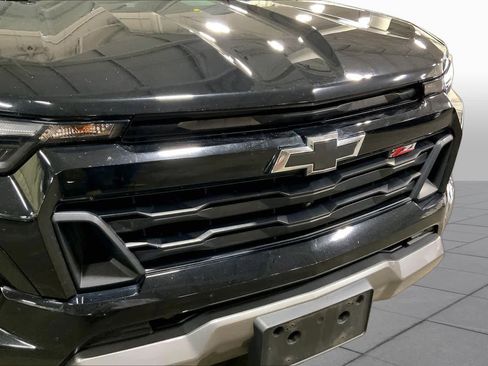 Used 2023 Chevrolet Colorado Z71 w/ Z71 Convenience Package 2 AWD/4WD image 30