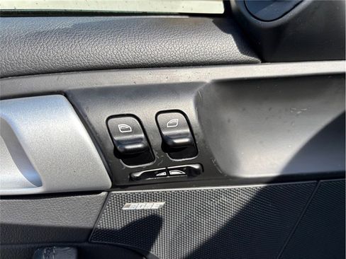 Used 2006 Porsche 911 Carrera S image 18