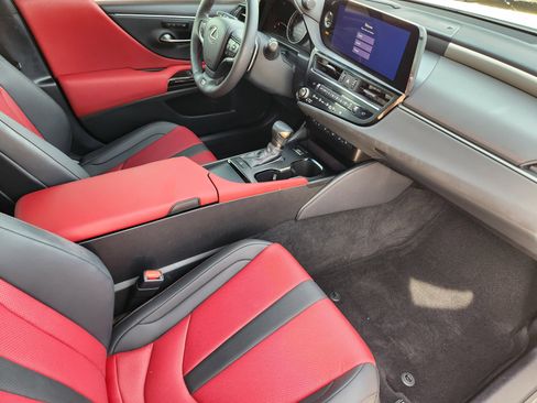 Used 2023 Lexus ES 350 F Sport w/ Accessory Package (Z1) image 17