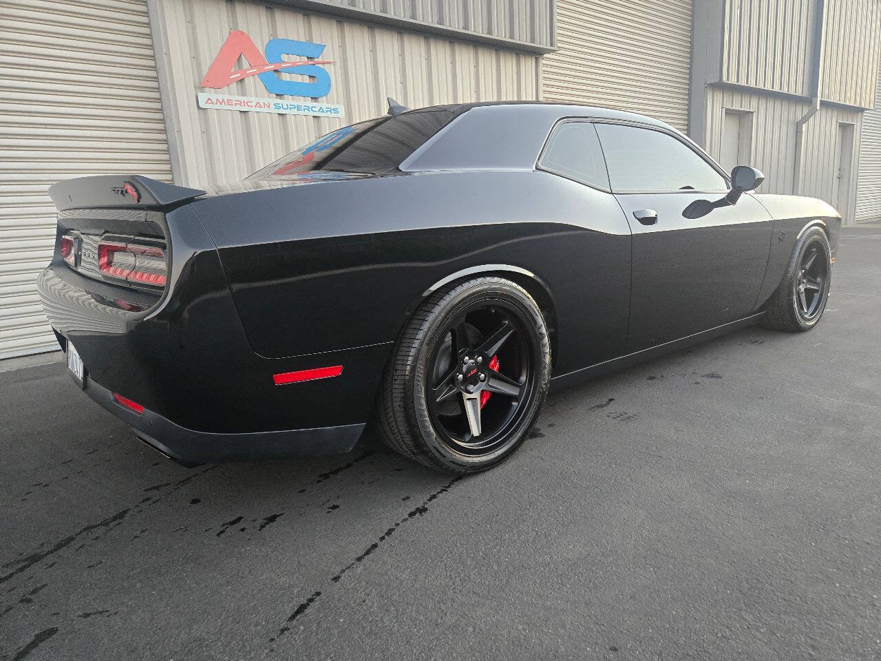 Used 2015 Dodge Challenger SRT Hellcat RWD image 8
