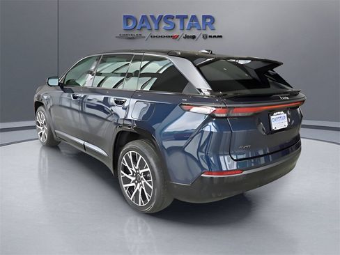 Used 2025 Jeep Wagoneer S Limited image 31