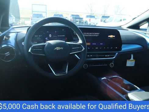 New 2026 Chevrolet Equinox EV LT FWD image 2