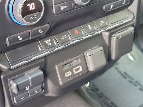 Used 2023 Chevrolet Silverado 2500 LTZ image 25