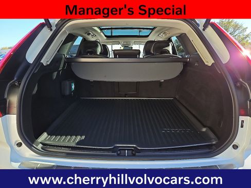 Certified 2024 Volvo XC60 B5 Core w/ Protection Package Premier image 29