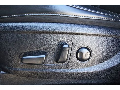 Used 2025 Kia Telluride S image 25