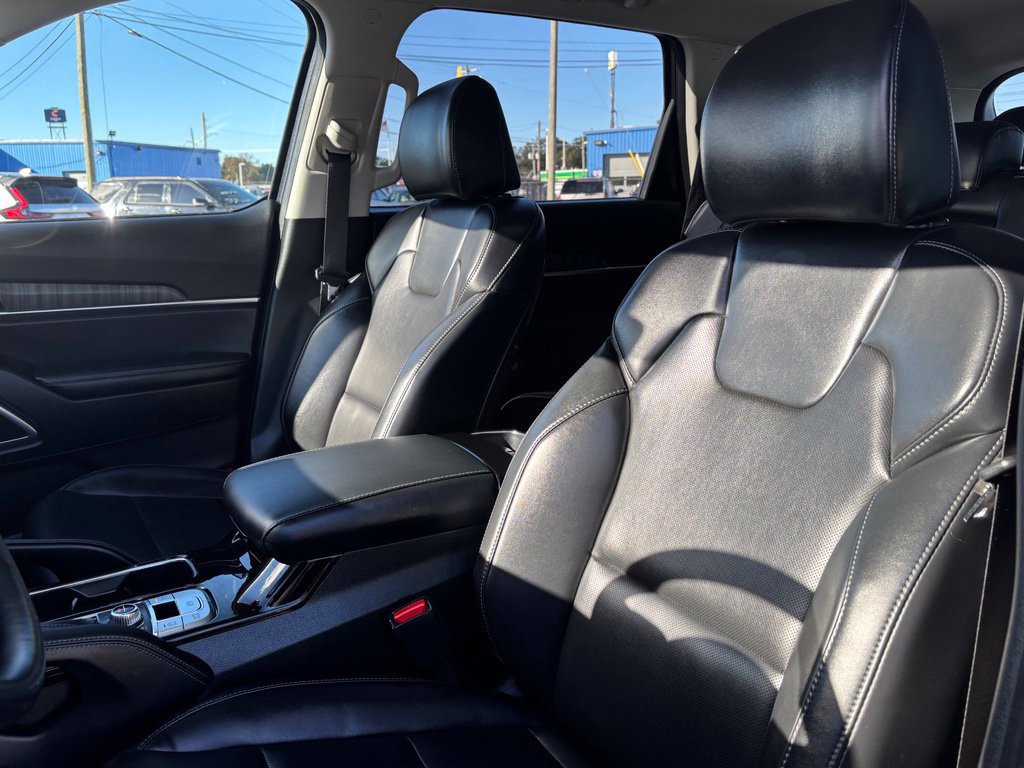 Used 2025 Kia Telluride EX AWD/4WD image 14
