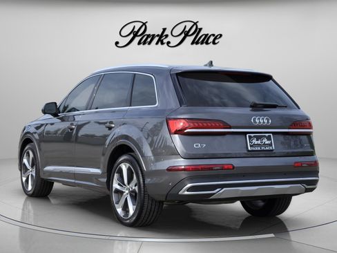 Used 2023 Audi Q7 3.0T Premium Plus image 3