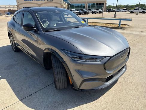 Used 2023 Ford Mustang Mach-E Premium RWD image 18