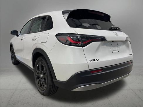 New 2027 Honda HR-V Sport image 3