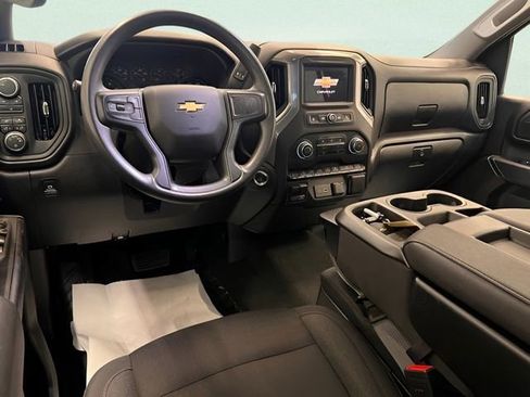 Used 2025 Chevrolet Silverado 2500 Custom w/ Custom Value Package AWD/4WD image 16