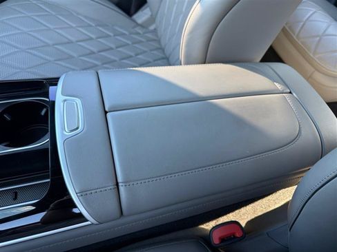 Used 2021 Mercedes-Benz S 580 4MATIC Sedan image 32
