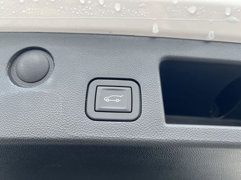 New 2026 GMC Terrain AT4 image 48