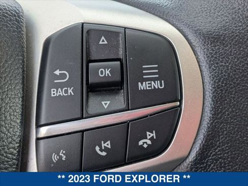 Certified 2023 Ford Explorer XLT w/ Equipment Group 202A RWD image 15