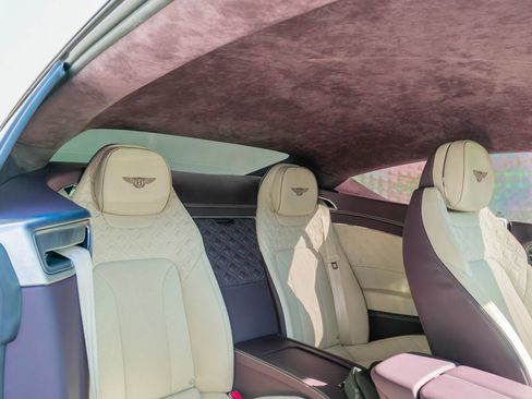 Used 2022 Bentley Continental GT AWD/4WD image 61