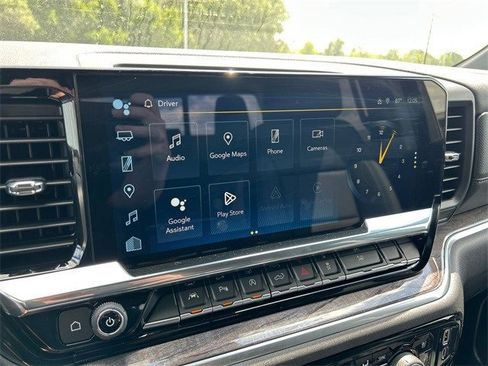 Used 2025 Chevrolet Silverado 1500 LTZ w/ Technology Package image 25