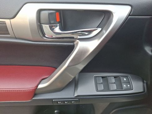 Used 2023 Lexus GX 460 Premium image 13