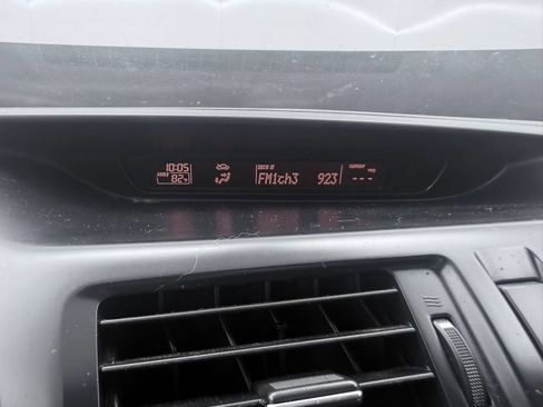 Used 2012 MAZDA MAZDA5 Grand Touring FWD image 30