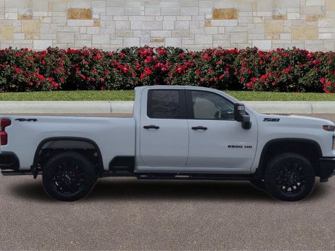 New 2026 Chevrolet Silverado 2500 Custom w/ Custom Convenience Package image 2