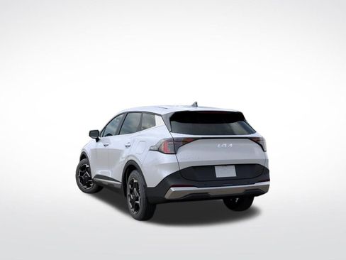 New 2026 Kia Sportage EX FWD image 5
