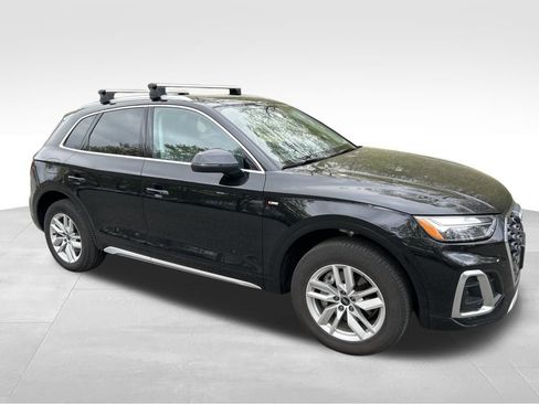 Used 2024 Audi Q5 2.0T Premium image 3