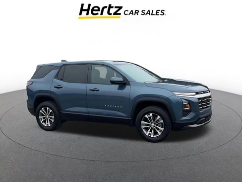 Used 2025 Chevrolet Equinox LT image 1