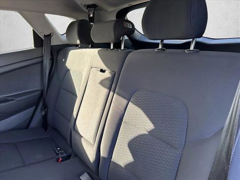 Used 2019 Hyundai Tucson SE image 22