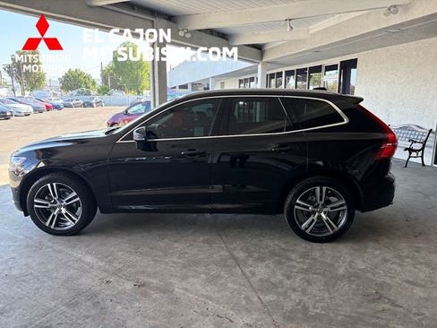 Used 2019 Volvo XC60 T5 Momentum w/ Multimedia Package AWD/4WD image 7